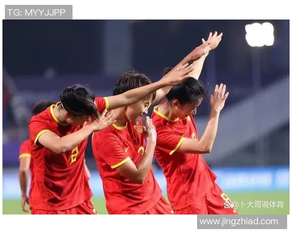 女足亚冠争议判罚风云!武汉女足两次获益,黄宝莹禁区手球点球被撤销